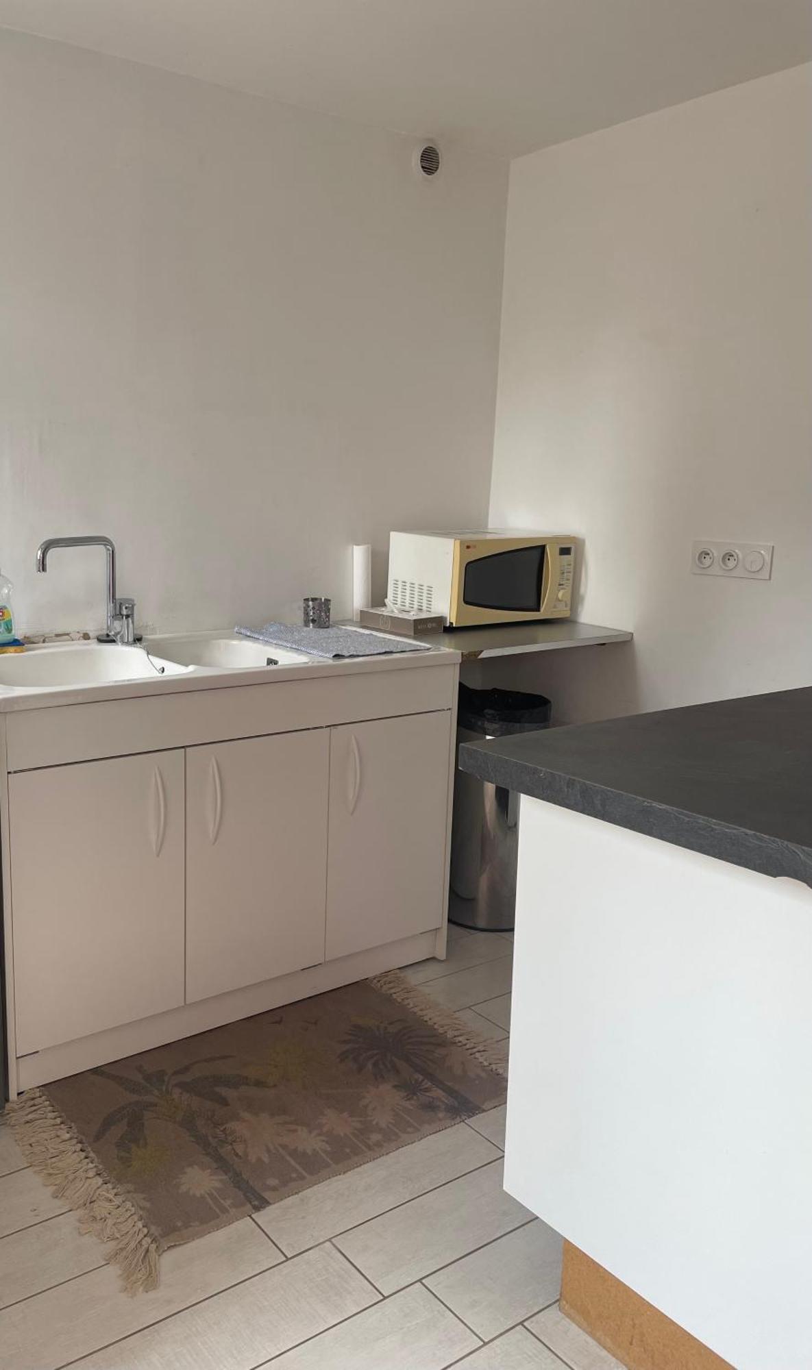 Petit Studio Aux Portes Du Beaujolais Saint-Germain-Nuelles Eksteriør bilde